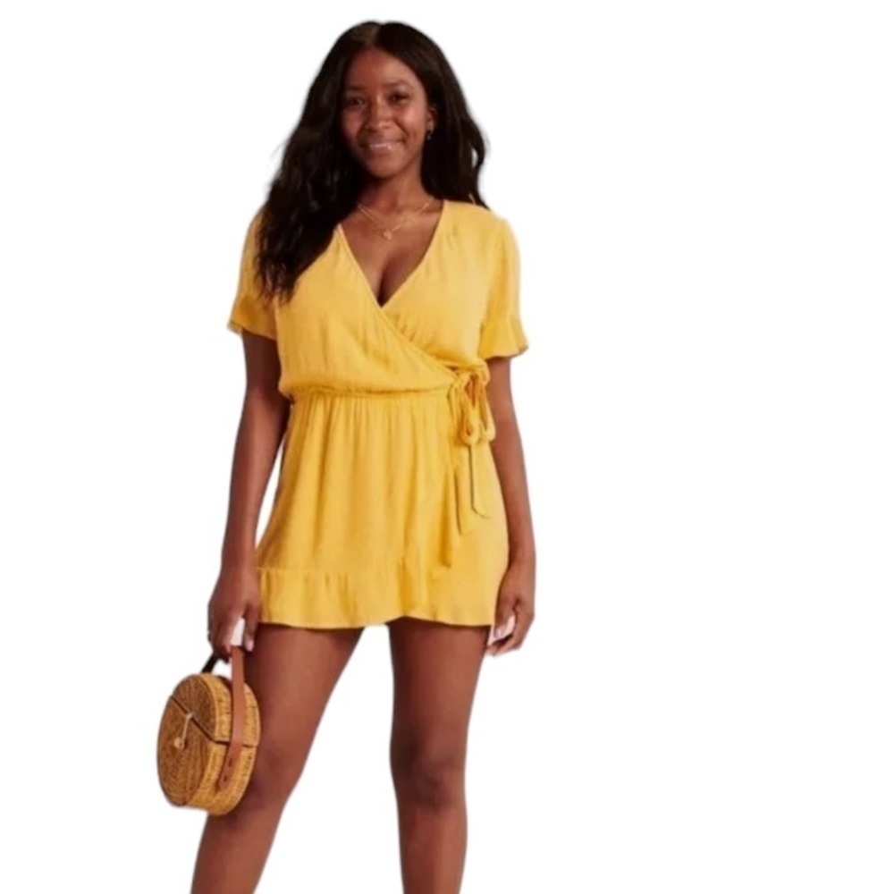 Abercrombie & Fitch Dot Short Sleeve Surplice Faux Wrap Romper